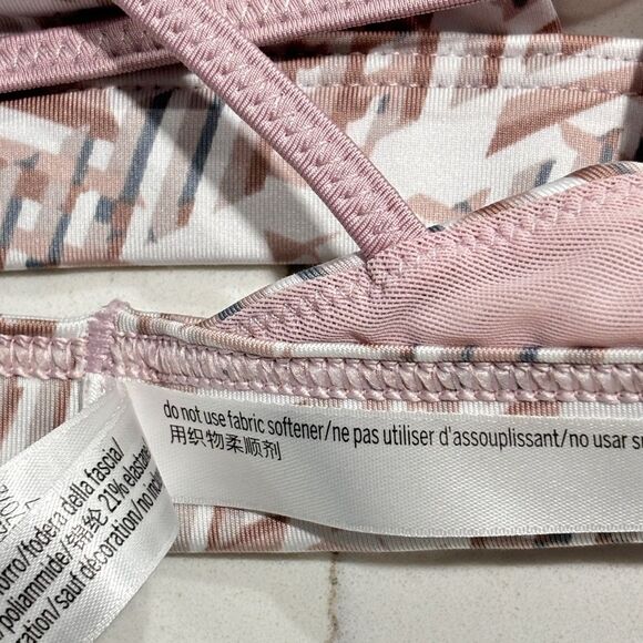 Victoria’s Secret | Women’s VSX Lace Up Sports Bra - Picture 11 of 12